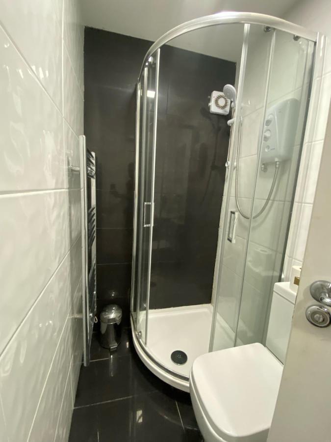 Treetops Flat4 Hall Green B28 Birmingham Exterior photo
